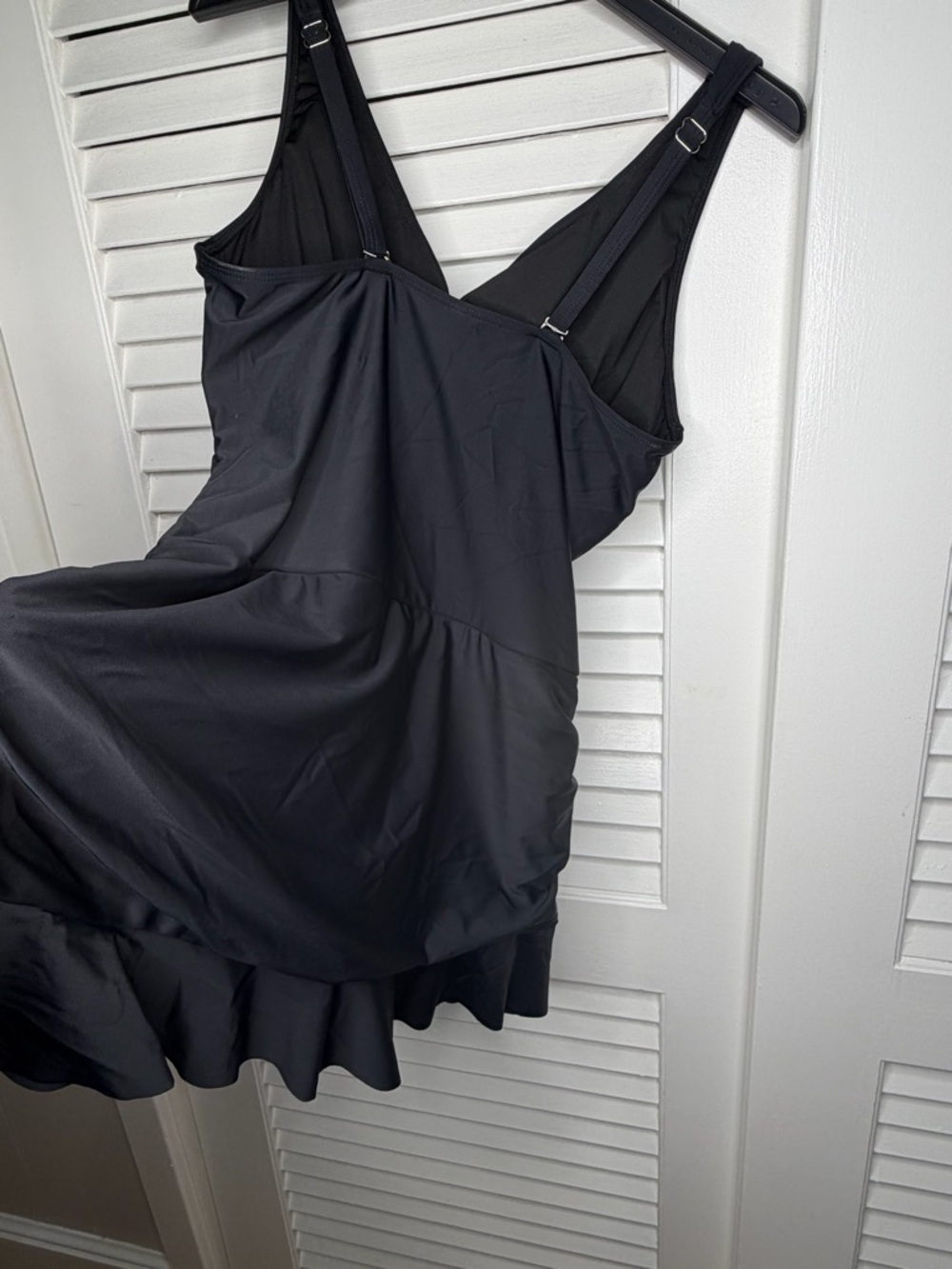 Younique Black Ruched V-Neck Mini Dress with Ruffle Hem - Picture 5 of 9